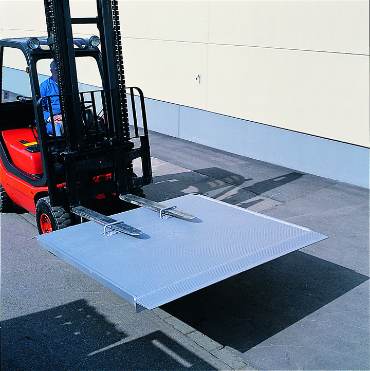 Gallery Item 1 copy copy copy copy